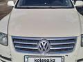 Volkswagen Touareg 2004 года за 3 800 000 тг. в Алматы – фото 3