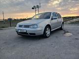 Volkswagen Golf 1998 года за 1 200 000 тг. в Актау