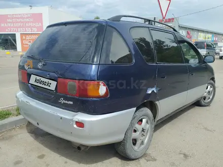 Toyota Ipsum 1997 года за 2 600 000 тг. в Алматы – фото 5