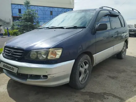 Toyota Ipsum 1997 года за 2 600 000 тг. в Алматы – фото 10