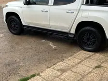 Mitsubishi L200, 2023