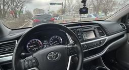 Toyota Highlander 2015 годаүшін13 700 000 тг. в Атырау – фото 5