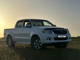 Toyota Hilux 2014 года за 10 300 000 тг. в Алматы – фото 2