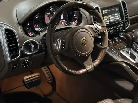 Porsche Cayenne 2013 года за 22 000 000 тг. в Алматы – фото 6