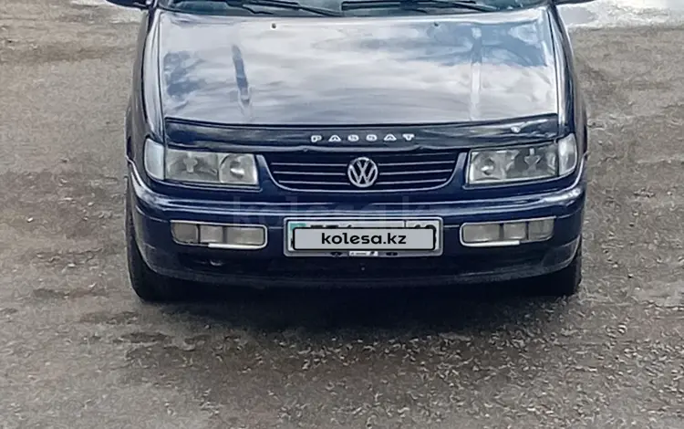 Volkswagen Passat 1994 года за 2 250 000 тг. в Семей