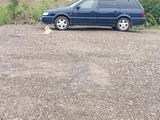 Volkswagen Passat 1994 годаүшін2 250 000 тг. в Семей – фото 2