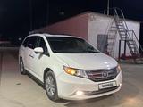 Honda Odyssey 2014 годаfor11 000 000 тг. в Актобе – фото 2