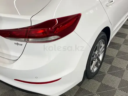 Hyundai Elantra 2018 года за 7 900 000 тг. в Алматы – фото 5