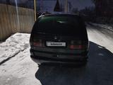Volkswagen Sharan 1996 года за 1 000 000 тг. в Алматы