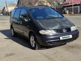 Volkswagen Sharan 1996 года за 1 000 000 тг. в Алматы – фото 4