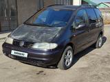 Volkswagen Sharan 1996 года за 1 000 000 тг. в Алматы – фото 5
