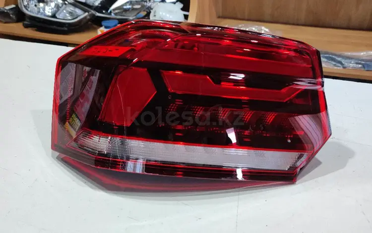 Задний левый фонарь внешний IQLight Volkswagen Polo Liftback за 75 000 тг. в Караганда