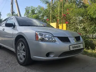 Mitsubishi Galant