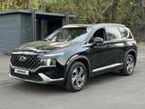 Hyundai Santa Fe 2022 года за 13 500 000 тг. в Алматы – фото 2