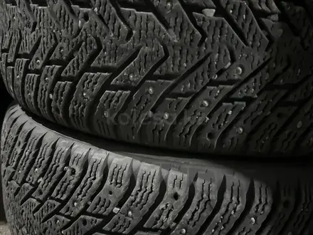 225/55/17 Nokian. Комплект шин за 40 000 тг. в Алматы – фото 3