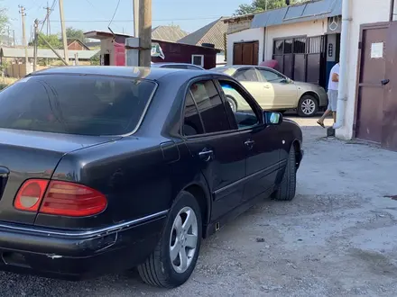 Mercedes-Benz E 230 1995 года за 2 000 000 тг. в Шымкент