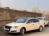 Volkswagen Passat 2010 года за 6 500 000 тг. в Шымкент