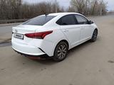 Hyundai Accent 2020 годаүшін5 500 000 тг. в Семей – фото 5