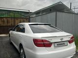 Toyota Camry 2014 годаүшін11 000 000 тг. в Алматы – фото 5