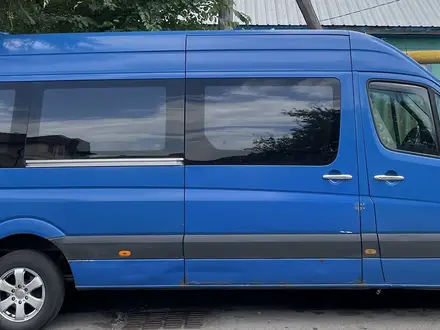 Mercedes-Benz Sprinter 2008 года за 9 600 000 тг. в Алматы – фото 3