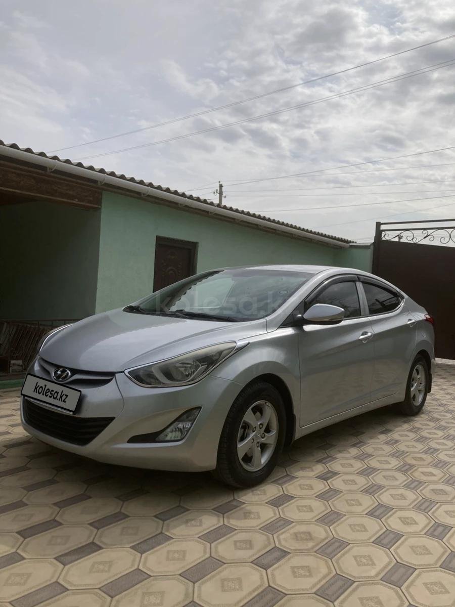 Hyundai Elantra 2015 г.