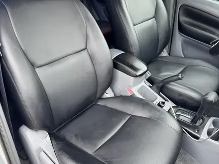 Toyota RAV4 2001 года за 5 200 000 тг. в Алматы – фото 18
