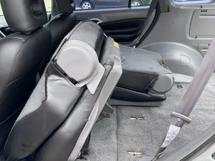 Toyota RAV4 2001 года за 5 200 000 тг. в Алматы – фото 25
