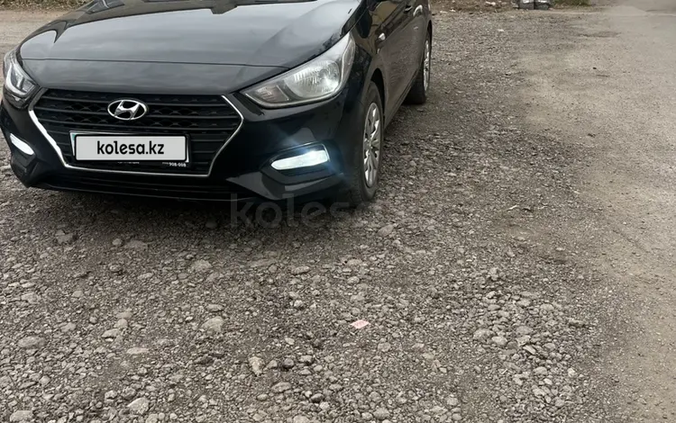 Hyundai Accent 2018 года за 6 900 000 тг. в Караганда