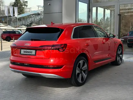 Audi e-tron 2021 года за 33 900 000 тг. в Алматы – фото 4