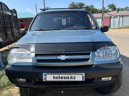 Chevrolet Niva 2007 года за 2 300 000 тг. в Шалкар – фото 5