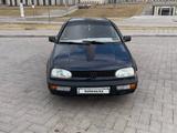 Volkswagen Golf 1993 годаүшін1 850 000 тг. в Астана – фото 3