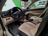 Toyota Avensis 2004 годаүшін4 300 000 тг. в Аксу – фото 2