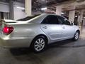 Toyota Camry 2003 годаfor5 000 000 тг. в Алматы – фото 16