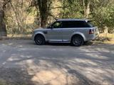 Land Rover Range Rover Sport 2009 годаүшін9 000 000 тг. в Алматы – фото 2