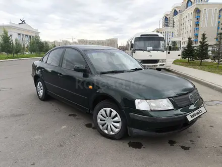 Volkswagen Passat 1998 года за 1 500 000 тг. в Астана