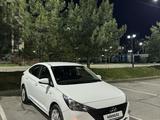 Hyundai Accent 2021 года за 6 700 000 тг. в Шымкент – фото 2