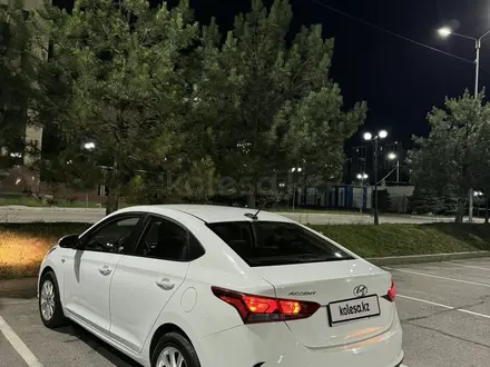 Hyundai Accent 2021 года за 6 700 000 тг. в Шымкент – фото 7