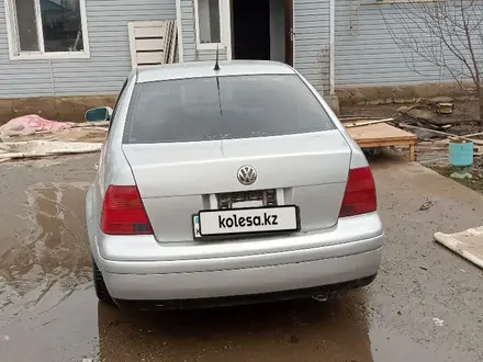 Volkswagen Jetta 2002 года за 2 000 000 тг. в Актобе – фото 4