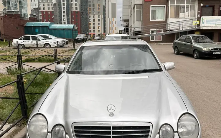 Mercedes-Benz E 320 2001 годаүшін5 300 000 тг. в Астана