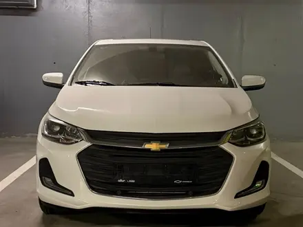 Chevrolet Onix 2024 года за 6 000 000 тг. в Астана – фото 3