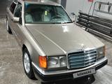 Mercedes-Benz E 200 1992 года за 2 100 000 тг. в Темиртау – фото 3