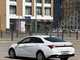 Hyundai Elantra 2022 года за 7 700 000 тг. в Астана – фото 3