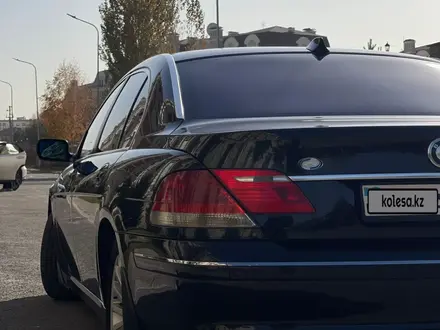 BMW 750 2006 года за 5 000 000 тг. в Астана – фото 5