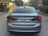 Hyundai Elantra 2016 годаfor8 000 000 тг. в Алматы – фото 4