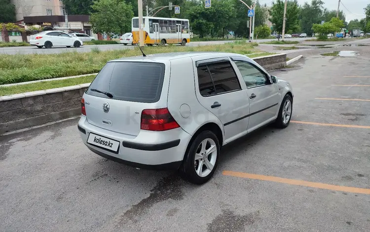 Volkswagen Golf 1998 годаүшін2 500 000 тг. в Тараз