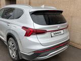 Hyundai Santa Fe 2023 годаүшін17 500 000 тг. в Астана – фото 3