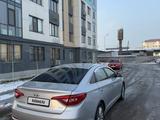 Hyundai Sonata 2016 годаfor4 200 000 тг. в Алматы – фото 2