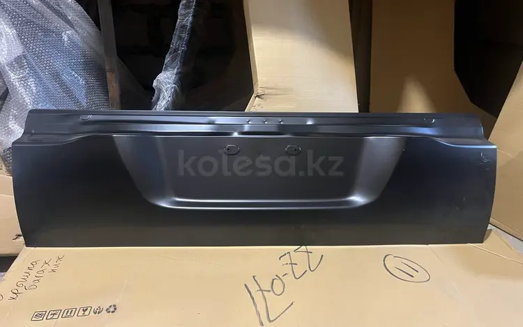 Крышка багажа Land Cruiser 200 за 120 000 тг. в Атырау