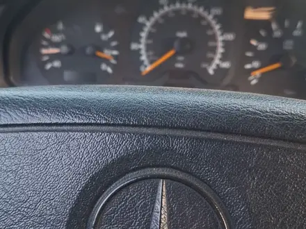 Mercedes-Benz E 230 1995 года за 1 500 000 тг. в Караганда – фото 12