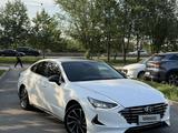 Hyundai Sonata 2023 года за 12 500 000 тг. в Алматы – фото 2
